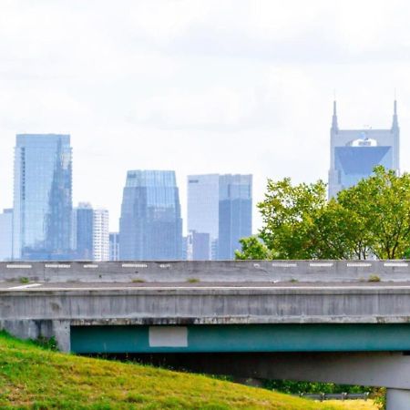 Skyline Serenity Rooftop Patio With Ping Pong Villa Nashville Buitenkant foto